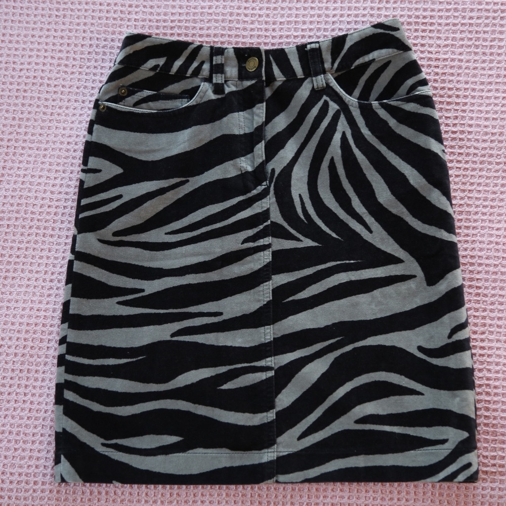 Velveteen leopard jeans skirt!